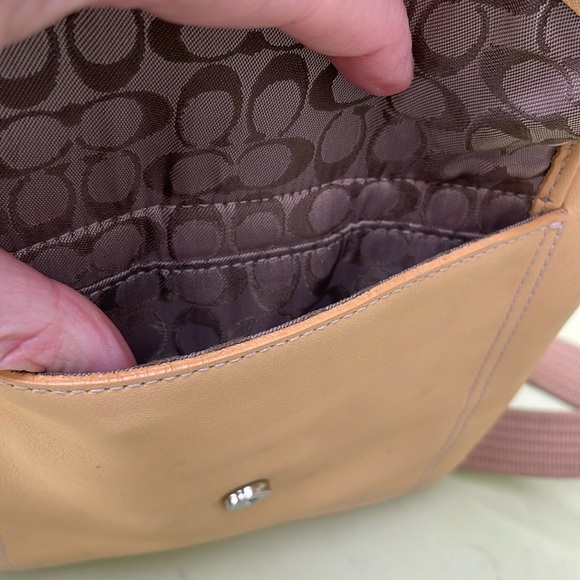 Dark cream/silver Coach leather crossbody bag - Picture 14 of 15